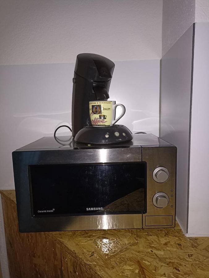 Zimmer "Tuerkis" Apartment Lahr  Ngoại thất bức ảnh